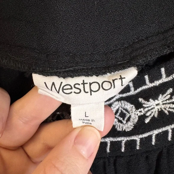 Westport Black Blouse with White Embroidery - Picture 5 of 6